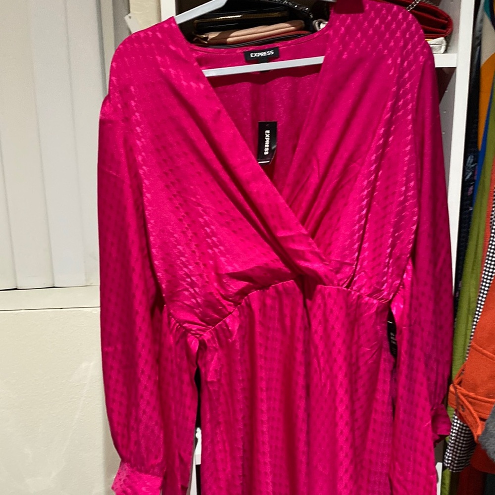 Pink dress